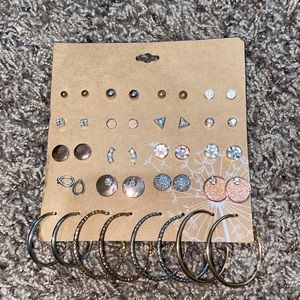 Earring set